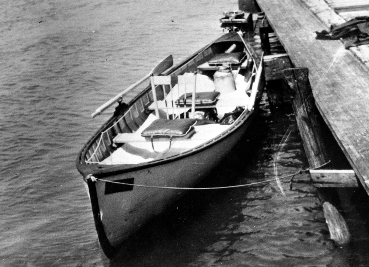 Buffalo's-tangled-tales-from-prohibition-rum-boat-cropped
